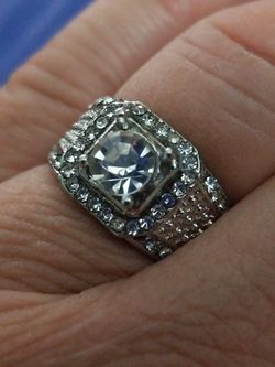 1.86CT Men's Diamond simulated white gold over 925 sterling silver size 9.0