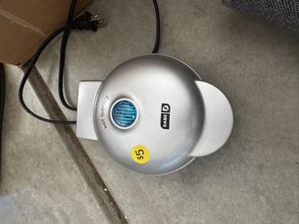 Mini Waffle Maker