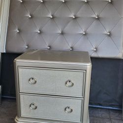 Queen Bed Set And Night Stand