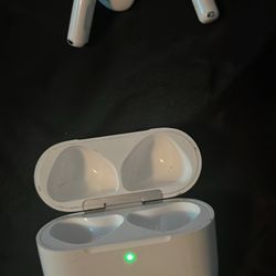AirPods 4 