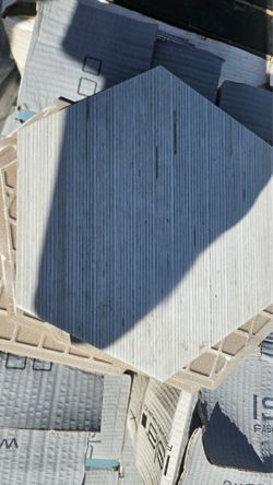 Isla Esagona Chibusa Bianco - Italian Porcelain Hex Tile - 261 SF Price: $261 ($1.00/sf)