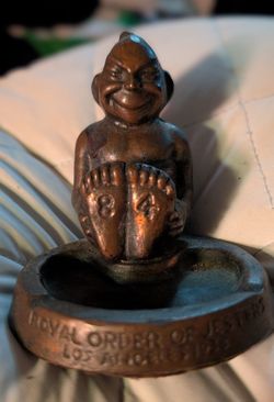 1938 Masonic Ashtray