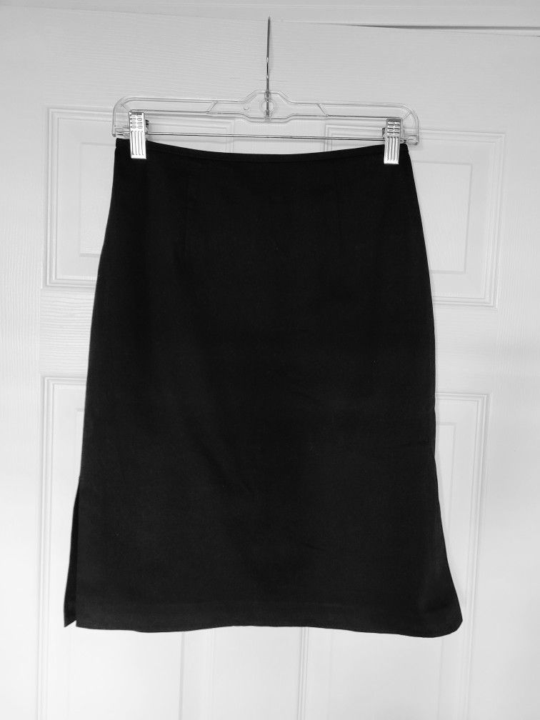 Size 2 Ann Taylor Stretch Skirt!