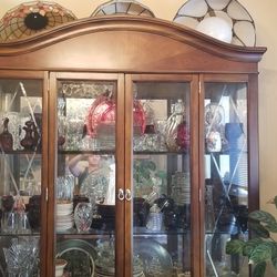 Beautiful China Hutch
