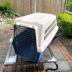 Petmate "Furrarrie" Dog Kennel