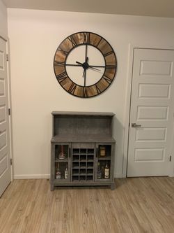 Wine/ liquor cabinet