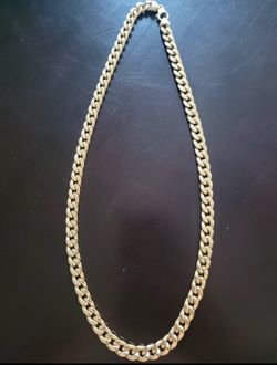 14k gold Cuban link chain