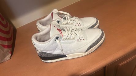 Jordan retro 3 white cement