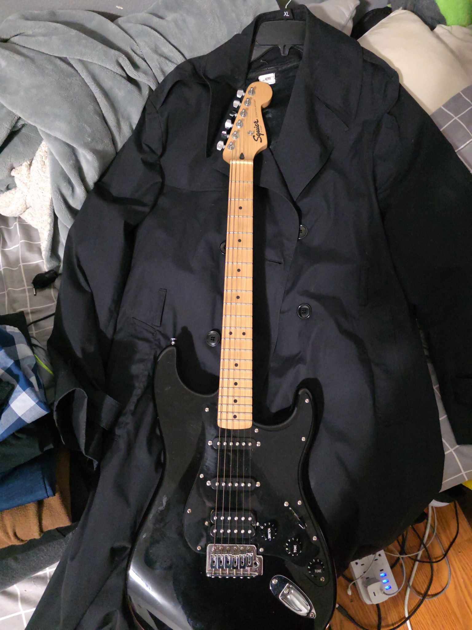 Squier HSS sonic Strat