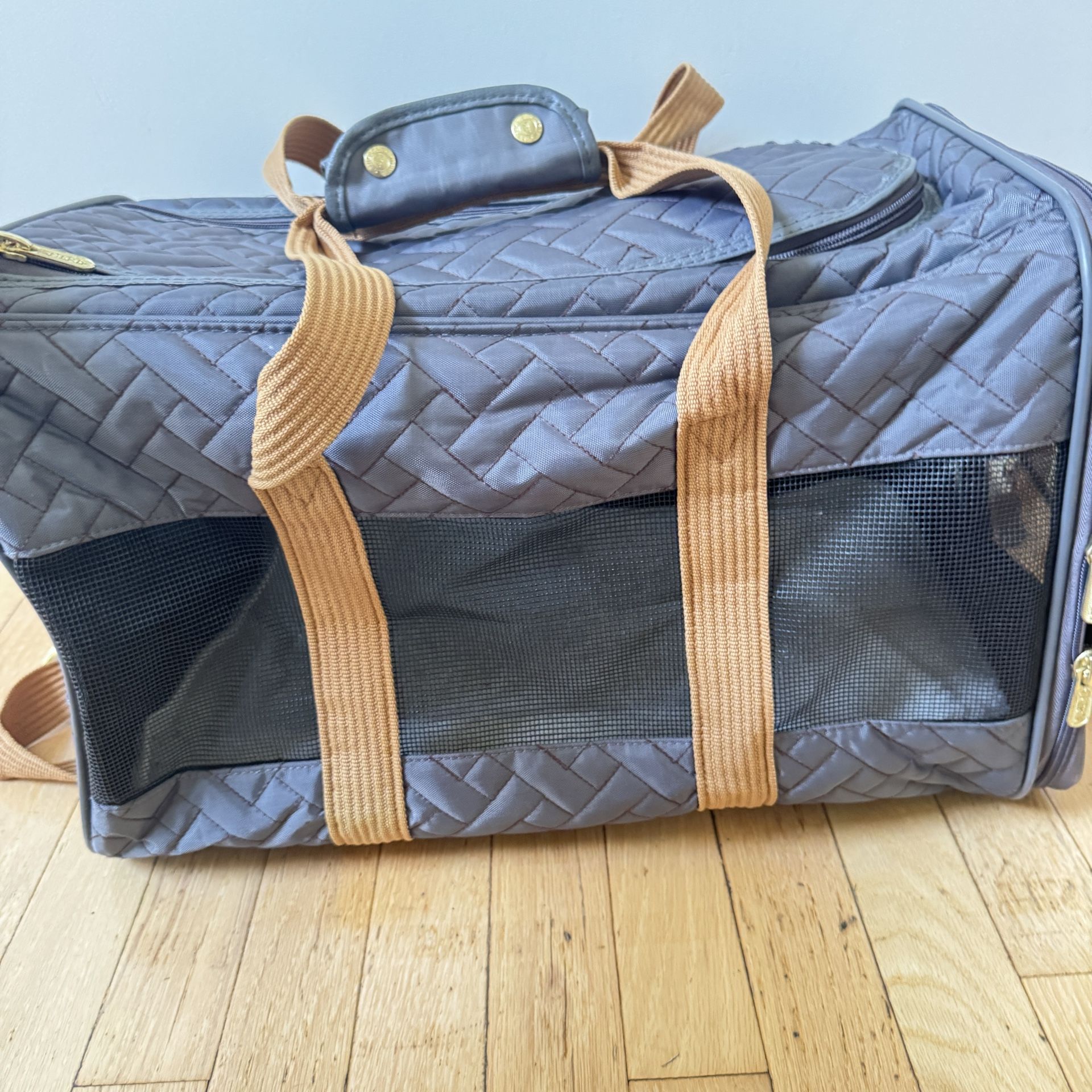 Sherpa Quilted Soft-Sided Pet Carrier