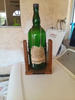 J&B Justerini & Brooks Rare Blended Scotch Whisky Tilting Stand