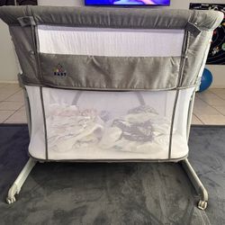 Baby Bassinet, Bedside Sleeper, Playpen, & Easy Folding Portable Crib Grey