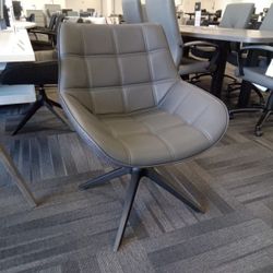 Reception Lounge Chair | Konfurb Neo 