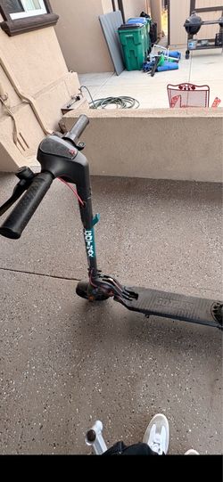 Electric scooter