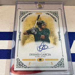 2022 Onyx Vintage Extended - Autographs Dermis Garcia #VADG Blue Ink /400