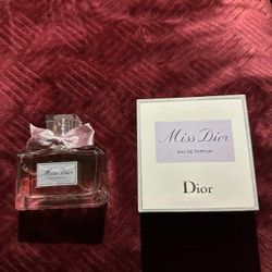 Best 1 Of 1 Perfume!!