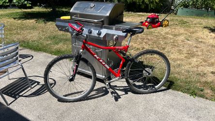 KHS sports, full suspension 21 speed bike