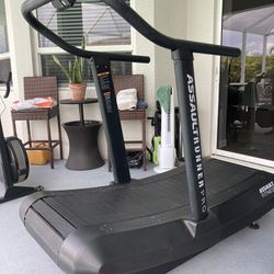 Assault Runner Pro Treadmill 