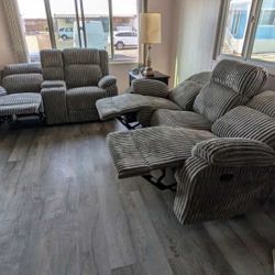 New 3 Piece Corduroy Recliner Couch Set / Free delivery 