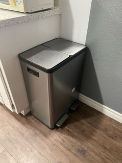 Stainless Steel Trash Bin