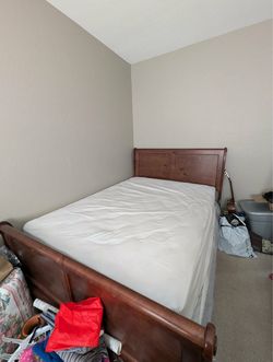 Queen bed frame and matress