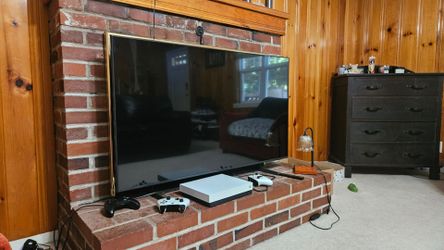 Samsung 55" TV 2024