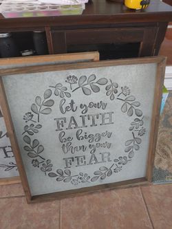 2 Wall Decor Picture