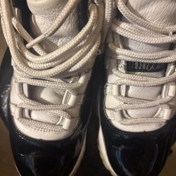Mens Gratitude Retro 11s