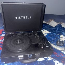 Victrola Bluetooth Suitcase Record Player in Black