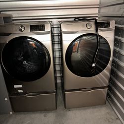 Gently Used Samsung 4.5 Cu Ft Front Load Washer And Dry Set (champagne Color) With Stands $800 OBO 