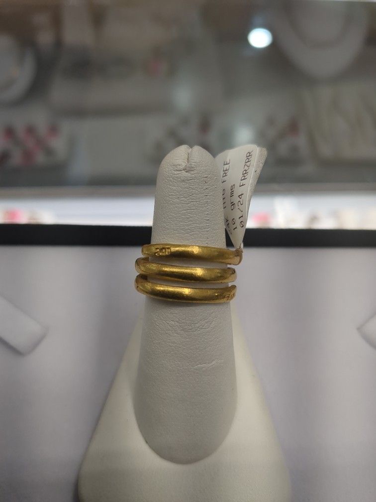 24k Solid Gold Ring 10 Grams Size 8 Layaway Available 10% Down If You Are Interested Please Ask For Maribel Thank You