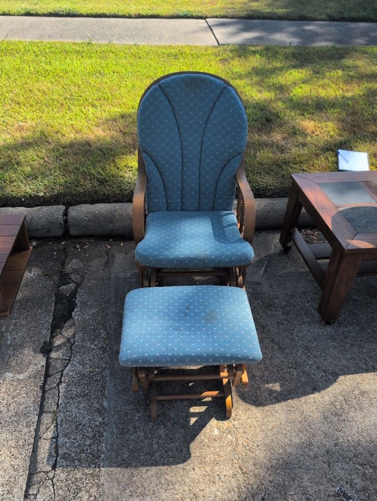 Okay Nursery Rocking Chair