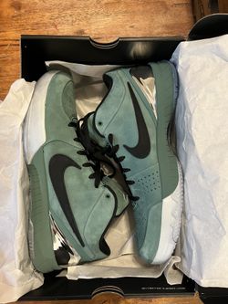 Kobe Girl Dad Size 12