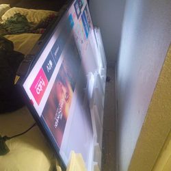 85 In Samsung Tv Has Remote Works 