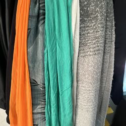 Scarfs 