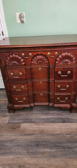 4 Drawer Dresser