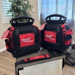 Milwaukee PACKOUT 15 in. Structured Tool Bag