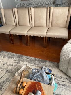 Chairs for dinner room