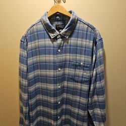 Men's Distressed Blue Plaid Soft Button Down Xl BIG AND TALL Shirt