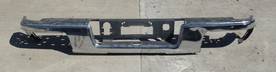 USED REF#M126 || 2015-2022 CHEVROLET COLORADO || REAR METAL BUMPER 