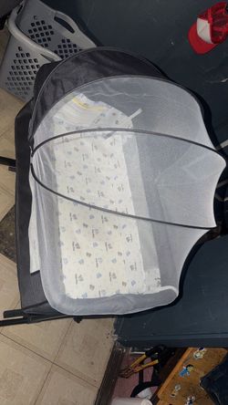 Portable Baby Bassinet with Canopy