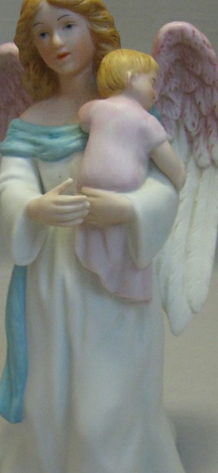 Bisque Porcelain Homco Figurine Statue Angel Holding Baby Home Interiors #1434