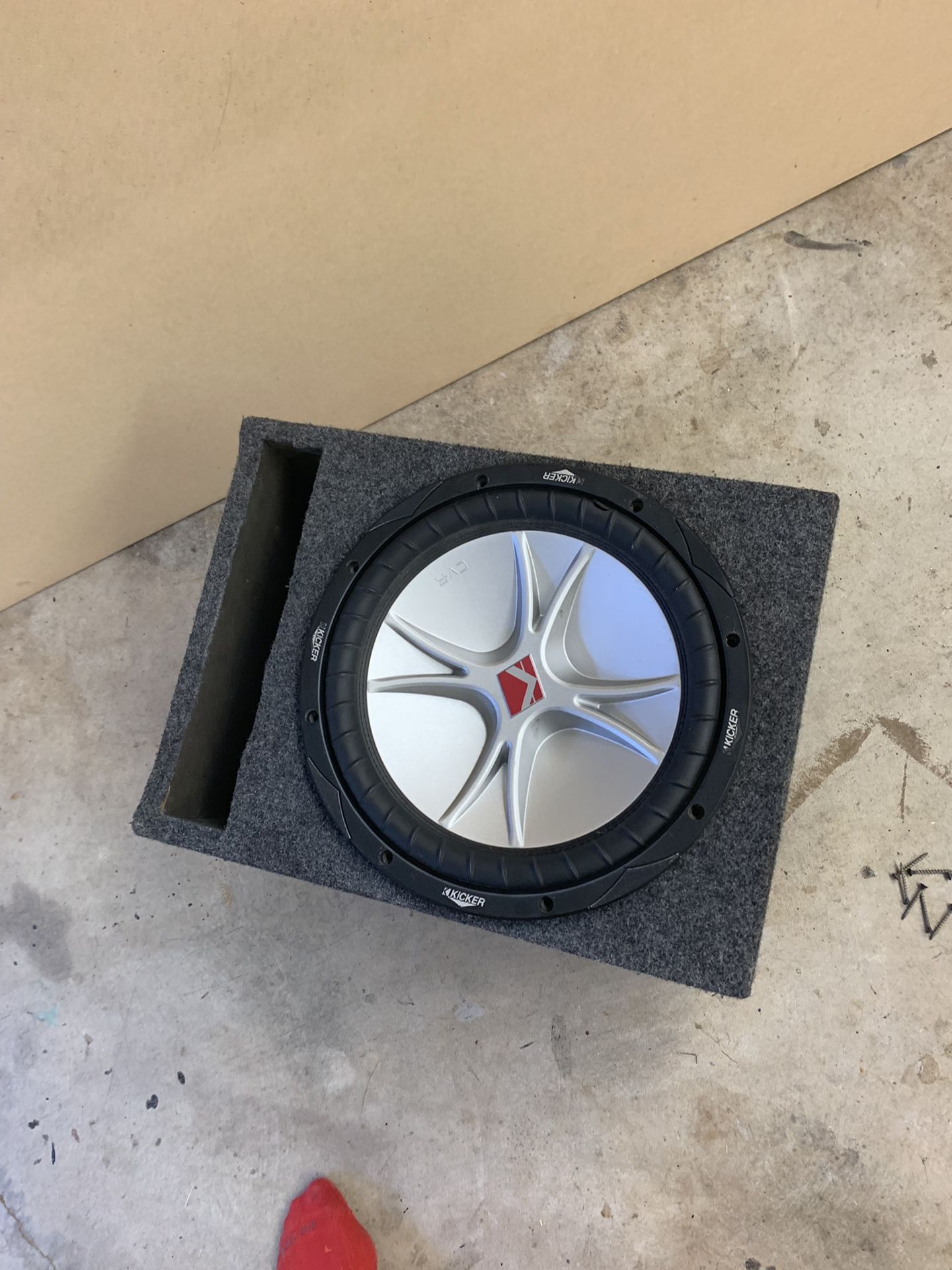 Kicker CVR 12” subwoofer