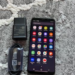 Samsung Galaxy S8 UNLOCKED 64 Gb Great Condition