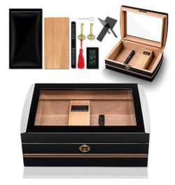 Cigar Box With Humidifier 