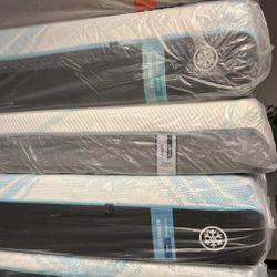King Queen Size Tempurpedic ProAdapt,  ProBreeze,  LuxeBreeze Mattress  Pro Breeze /Luxe Adapt /Pro Adapt /Adapt /cloud /Tempur pedic contour Supreme 
