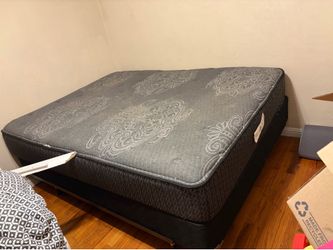 Queen mattress