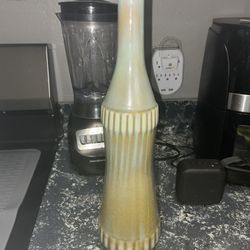 New Condition vintage stoneware vase