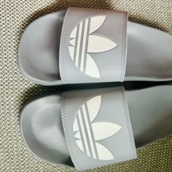 Adidas Slides (8)