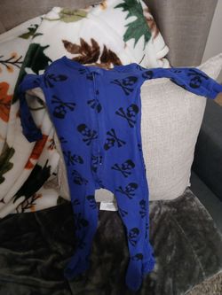 All 6 clothes  12 months
